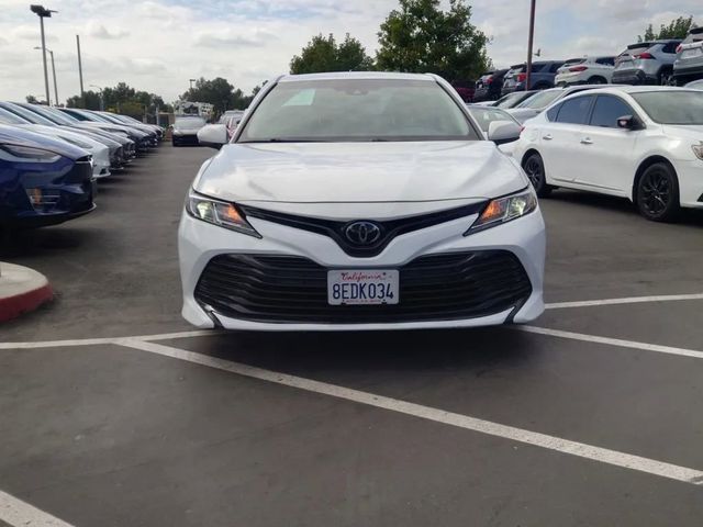 2018 Toyota Camry LE