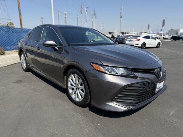 2018 Toyota Camry LE