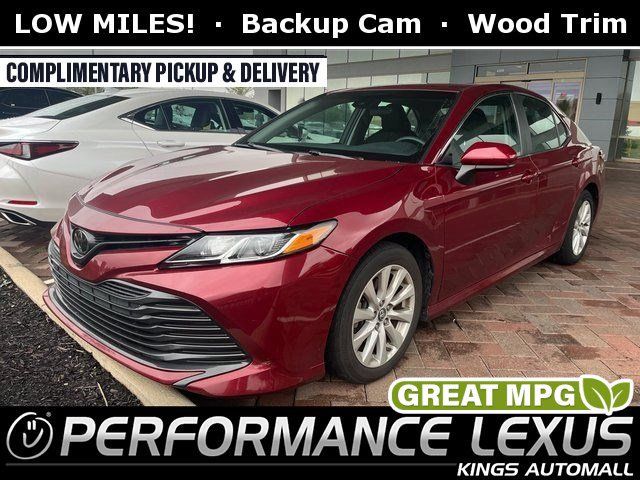 2018 Toyota Camry LE