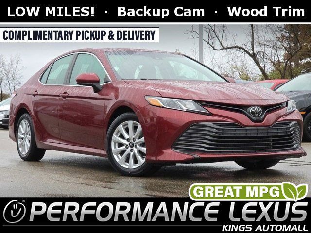 2018 Toyota Camry LE