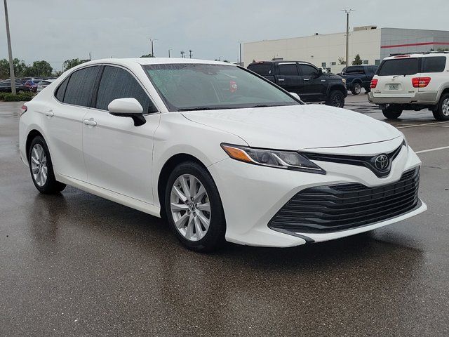 2018 Toyota Camry LE