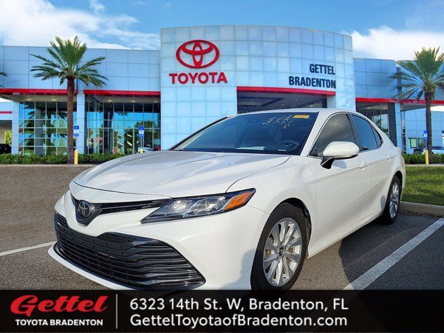 2018 Toyota Camry LE