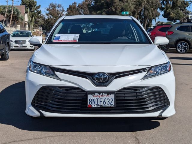 2018 Toyota Camry LE