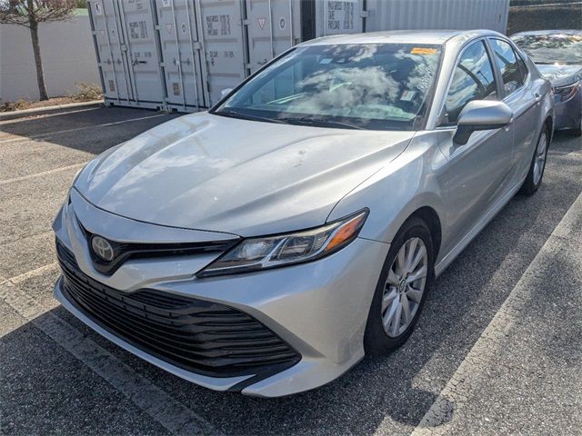 2018 Toyota Camry LE