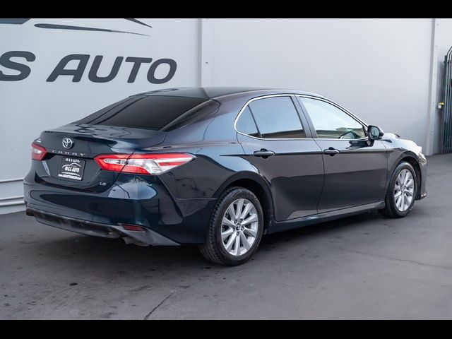 2018 Toyota Camry LE