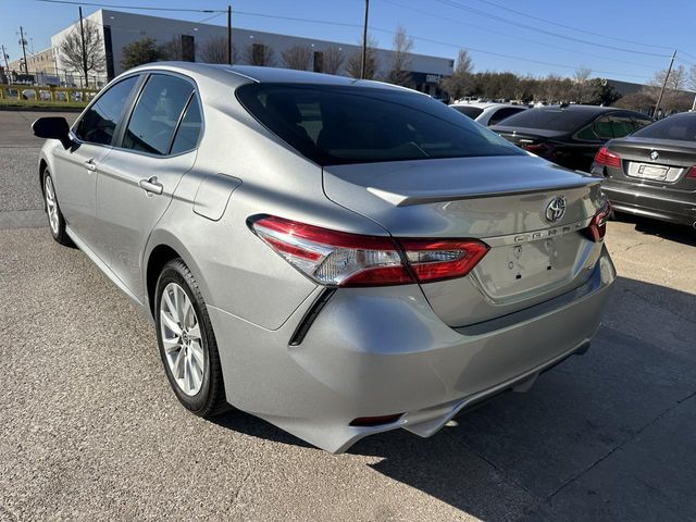 2018 Toyota Camry LE