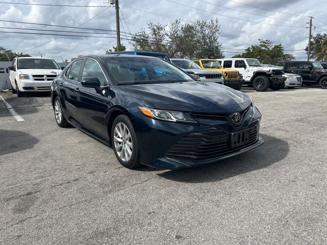 2018 Toyota Camry LE