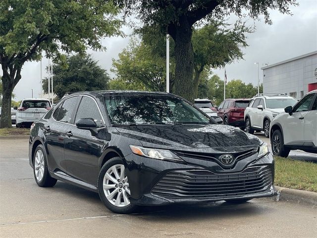 2018 Toyota Camry LE