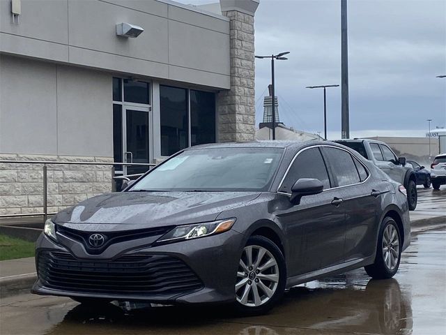 2018 Toyota Camry LE