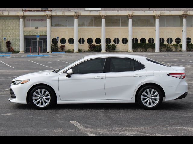 2018 Toyota Camry LE