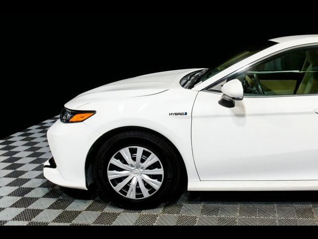 2018 Toyota Camry Hybrid LE