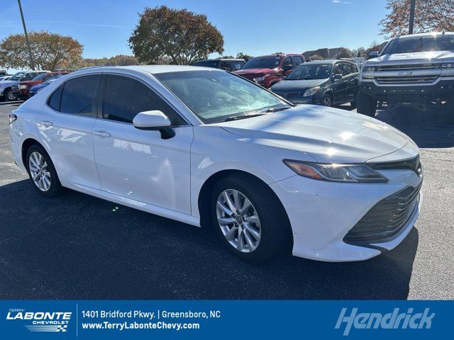 2018 Toyota Camry LE