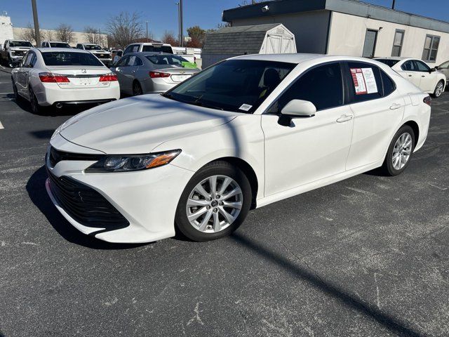 2018 Toyota Camry LE