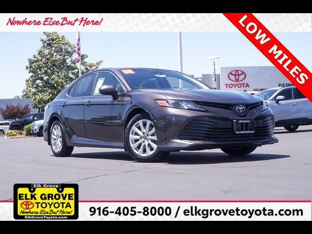 2018 Toyota Camry LE