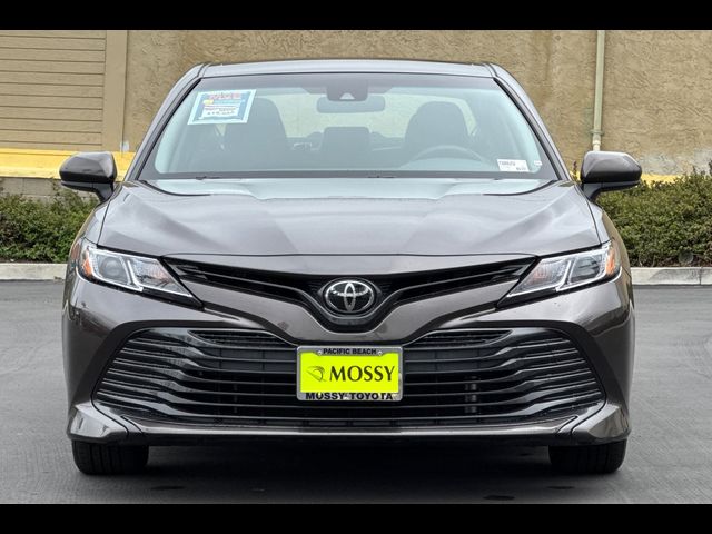 2018 Toyota Camry LE