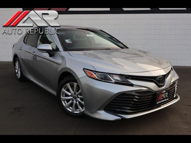 2018 Toyota Camry LE