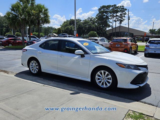 2018 Toyota Camry LE