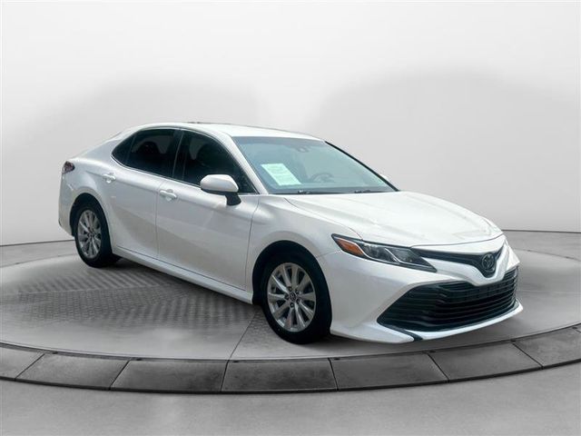 2018 Toyota Camry LE