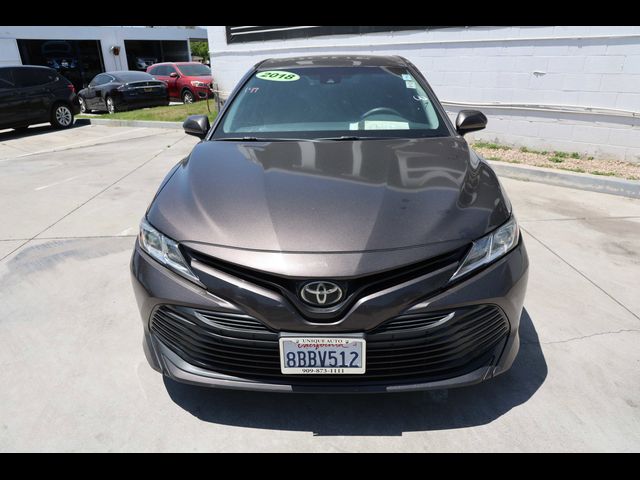 2018 Toyota Camry LE
