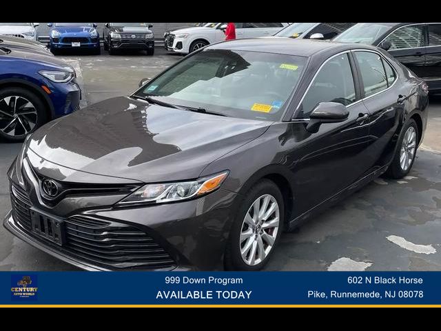 2018 Toyota Camry LE