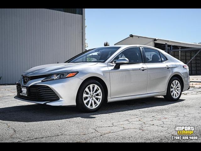 2018 Toyota Camry LE