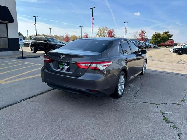 2018 Toyota Camry LE