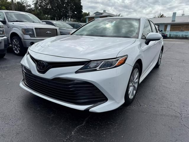 2018 Toyota Camry LE