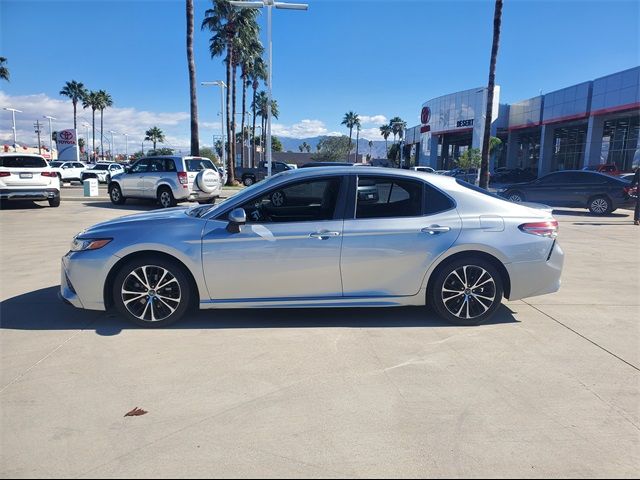 2018 Toyota Camry SE