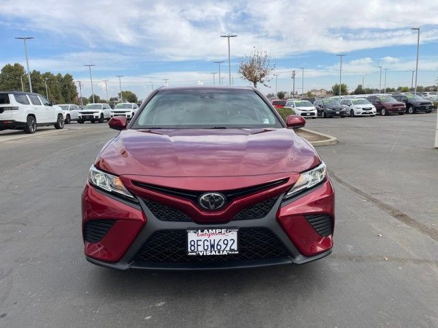 2018 Toyota Camry SE