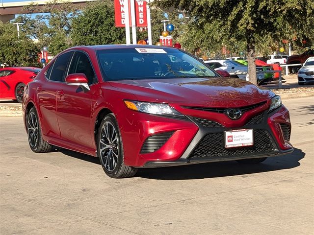 2018 Toyota Camry SE