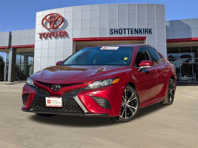 2018 Toyota Camry SE