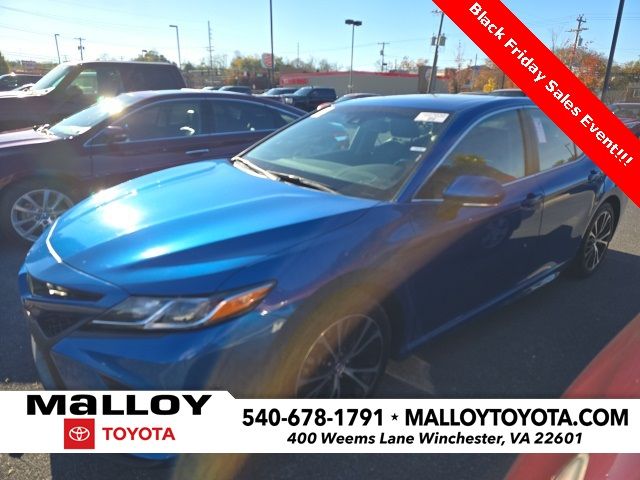 2018 Toyota Camry SE