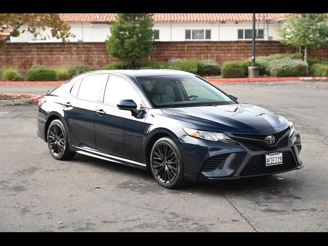 2018 Toyota Camry SE