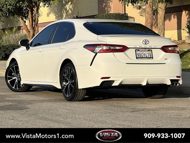 2018 Toyota Camry SE