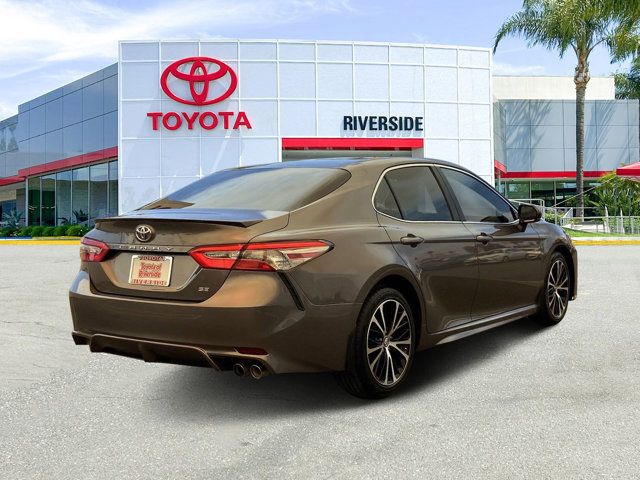 2018 Toyota Camry SE