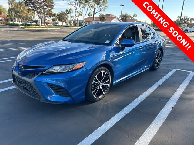 2018 Toyota Camry SE