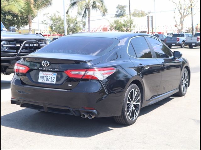 2018 Toyota Camry SE