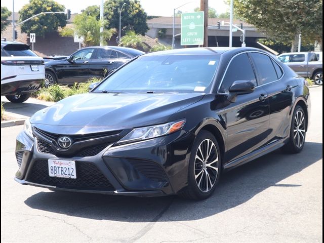 2018 Toyota Camry SE