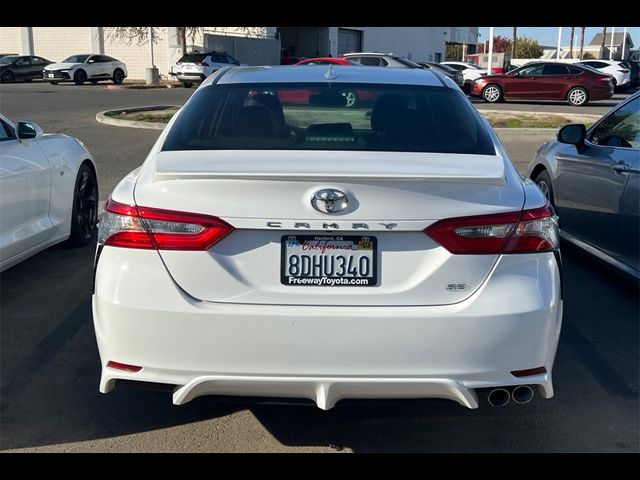 2018 Toyota Camry SE