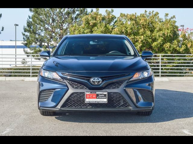 2018 Toyota Camry SE