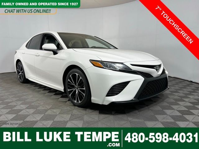 2018 Toyota Camry SE