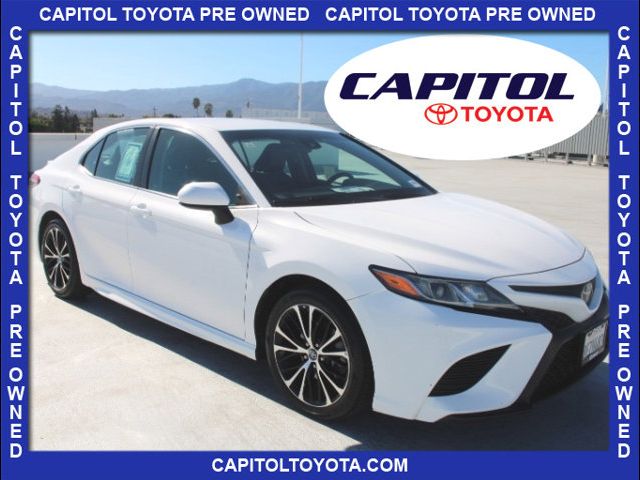 2018 Toyota Camry SE