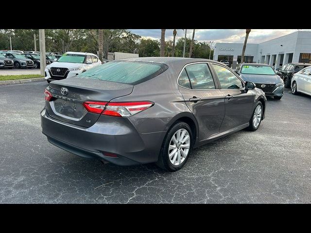 2018 Toyota Camry SE