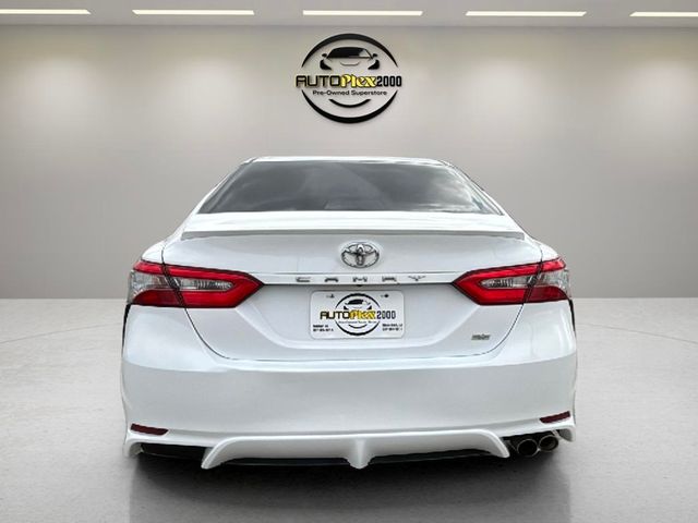 2018 Toyota Camry SE