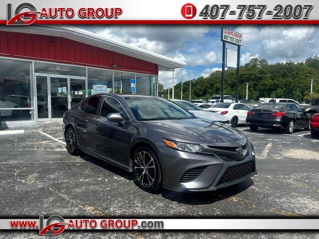 2018 Toyota Camry SE