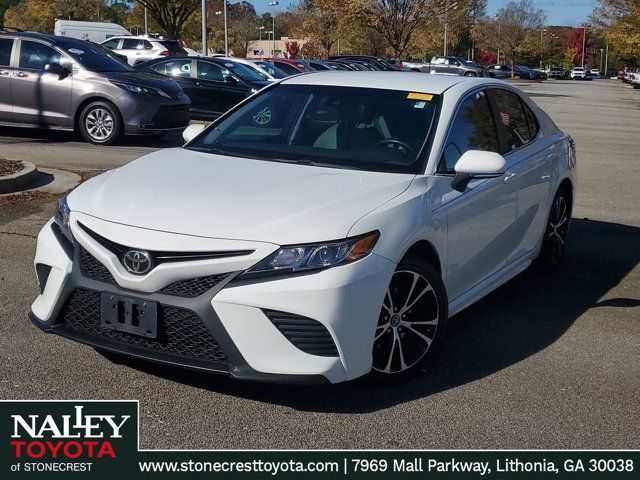 2018 Toyota Camry SE