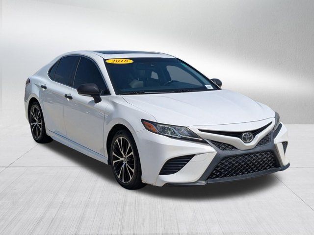 2018 Toyota Camry SE
