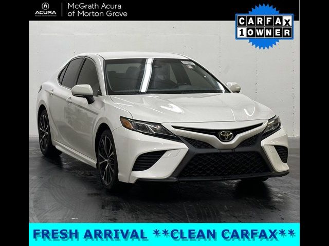 2018 Toyota Camry SE