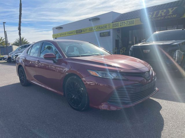 2018 Toyota Camry SE