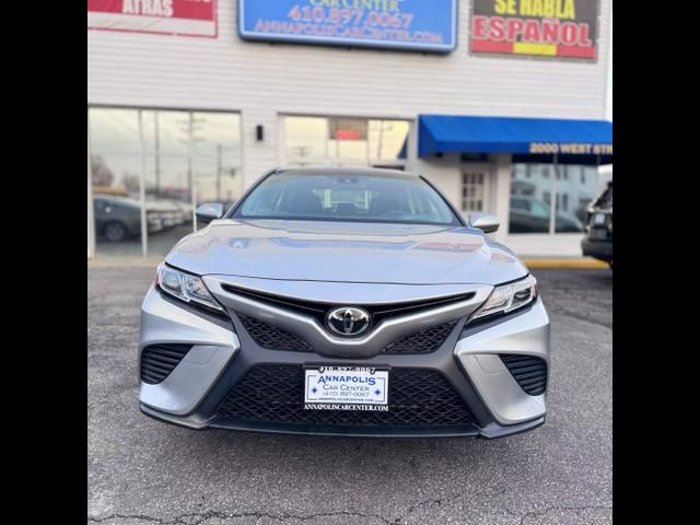 2018 Toyota Camry SE